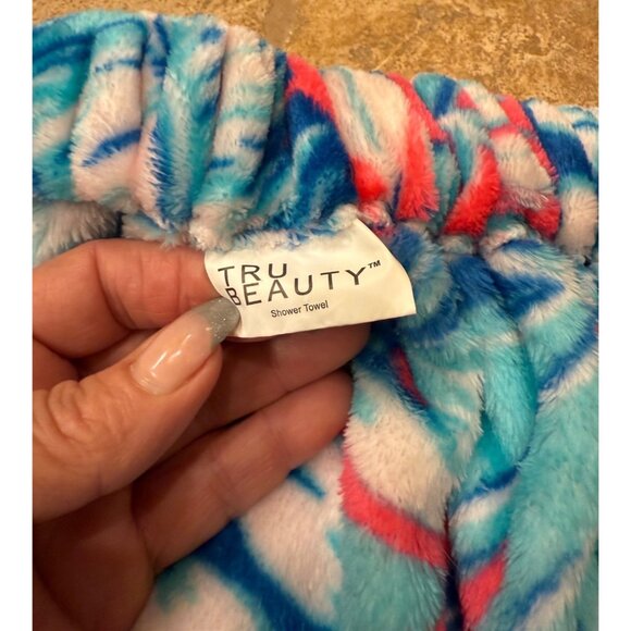 Tropical Leaf Print Tru Beauty Shower Towel Wrap With Elastic Waist & Velcro Clo - Picture 5 of 5